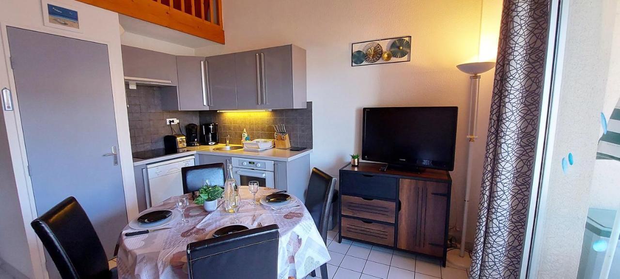 APPARTEMENT AU CALME AVEC PISCINE ET PARKING dans résidence securisée Saint-Jean-de-Monts Esterno foto