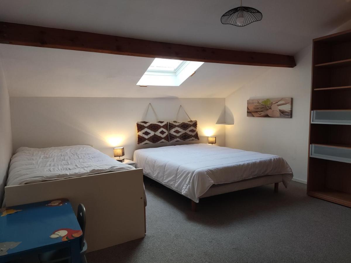 APPARTEMENT AU CALME AVEC PISCINE ET PARKING dans résidence securisée Saint-Jean-de-Monts Esterno foto